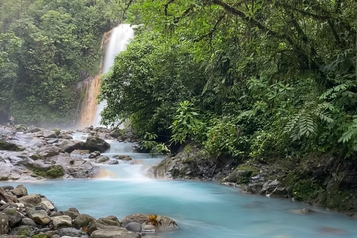 Day #1 
Explore the beautiful ecosystem & the blue waterfalls 